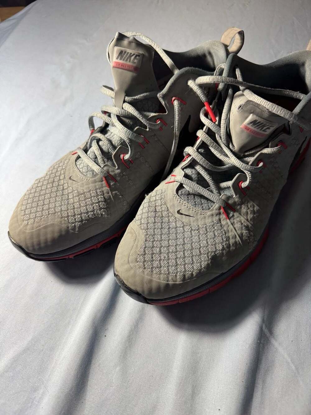 Nike Air Max Train 360 Size 12 Grey Red Training Shoes